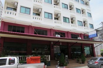 Somjai House Hotel Si Racha Ngoại thất bức ảnh